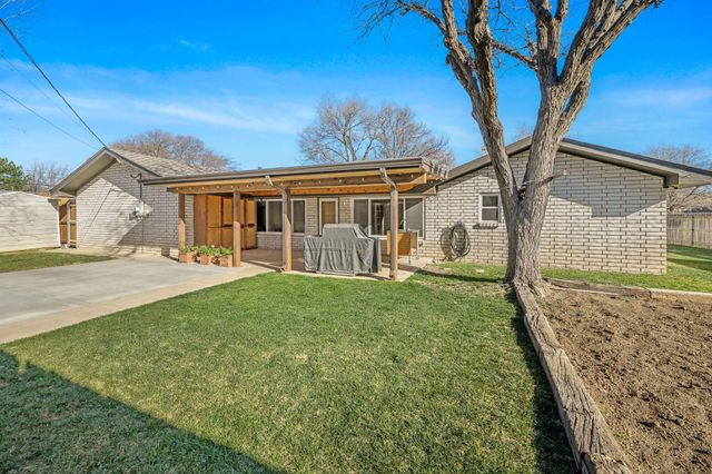 6313 Jameson Road, Amarillo, TX 79106