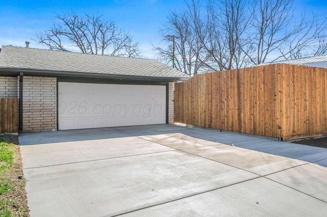 6313 Jameson Road, Amarillo, TX 79106