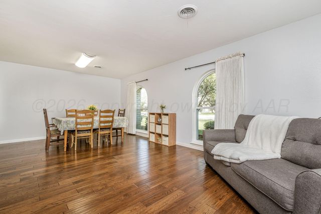 6313 Jameson Road, Amarillo, TX 79106