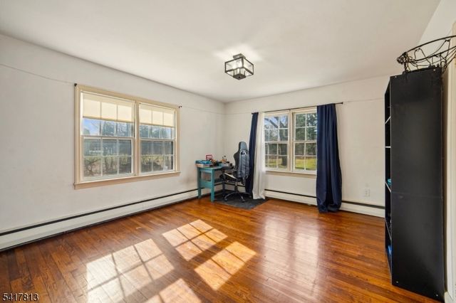 21 Readington Rd, Readington Twp., NJ 08889