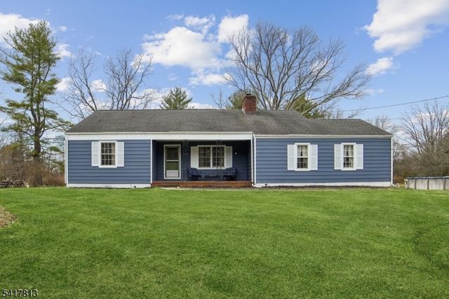 21 Readington Rd, Readington Twp., NJ 08889
