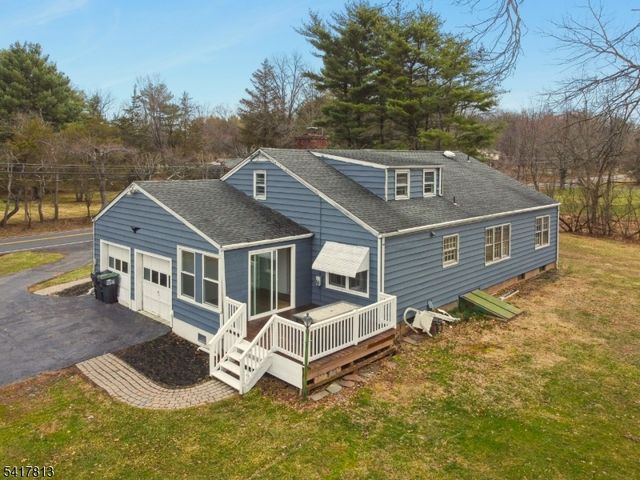 21 Readington Rd, Readington Twp., NJ 08889