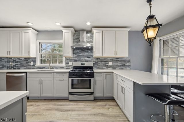 21 Readington Rd, Readington Twp., NJ 08889