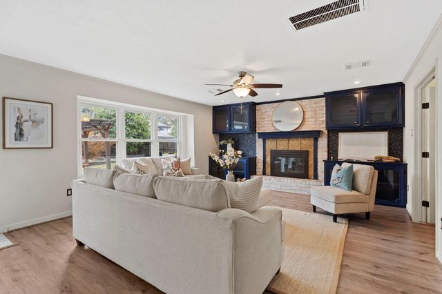 14118 Overbrook Lane, Houston, TX 77077