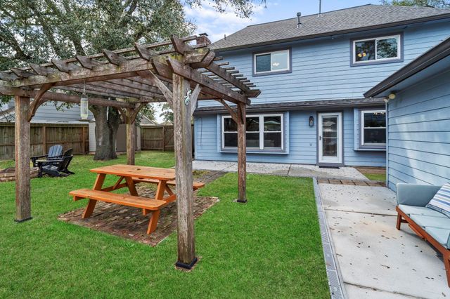 14118 Overbrook Lane, Houston, TX 77077