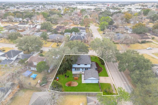 14118 Overbrook Lane, Houston, TX 77077