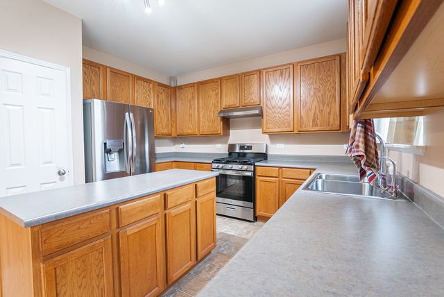 3183 Venetian Way, Montgomery, IL 60538