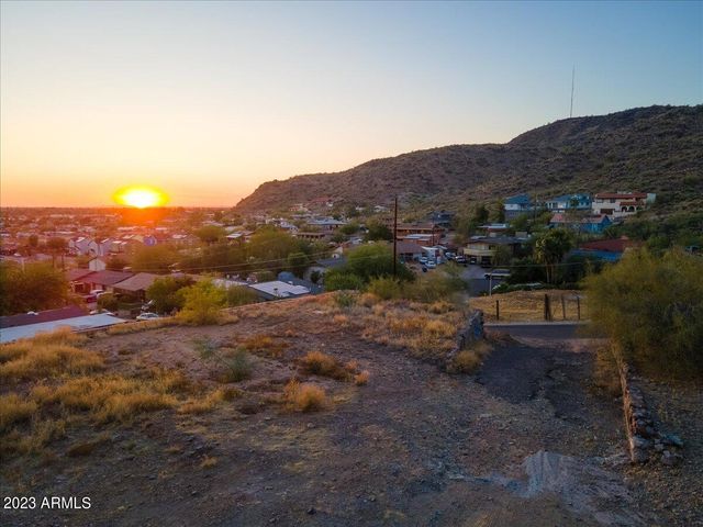 1265 W DESERT COVE Avenue -, Phoenix, AZ 85029