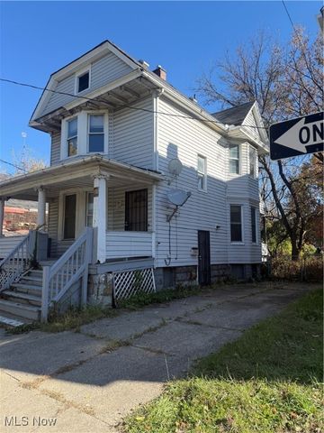 3253 E 56th Place, Cleveland, OH 44127