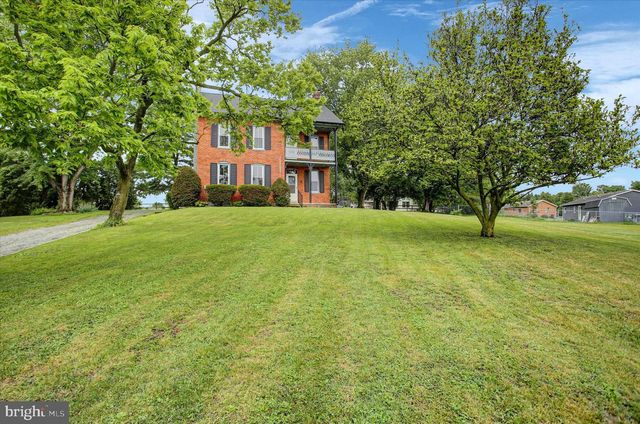 1655 FARM LANE, Greencastle, PA 17225