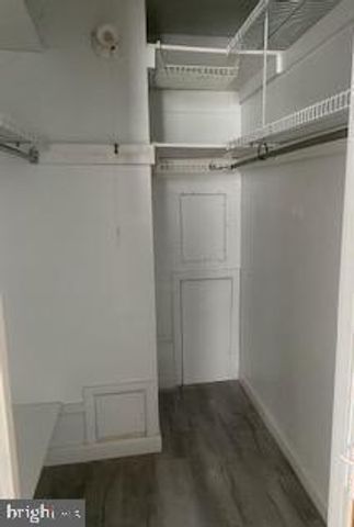 201 HUNTER CT, Marlton, NJ 08053