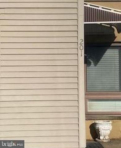 201 HUNTER CT, Marlton, NJ 08053