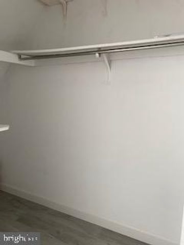 201 HUNTER CT, Marlton, NJ 08053