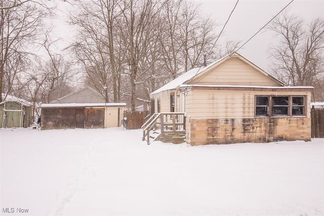 903 Oakwood Boulevard, Painesville, OH 44077