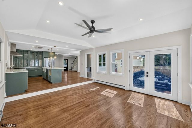 129 W Oak St, Bernards Twp., NJ 07920