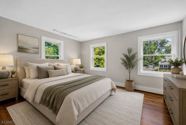 129 W Oak St, Bernards Twp., NJ 07920