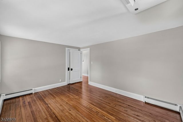 129 W Oak St, Bernards Twp., NJ 07920