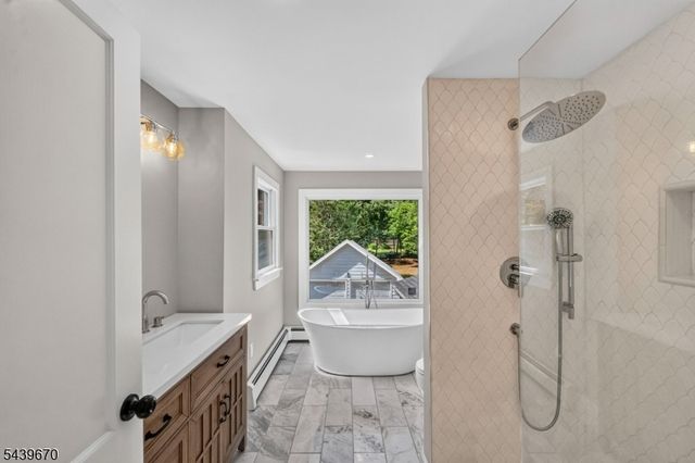 129 W Oak St, Bernards Twp., NJ 07920