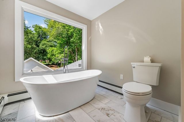 129 W Oak St, Bernards Twp., NJ 07920