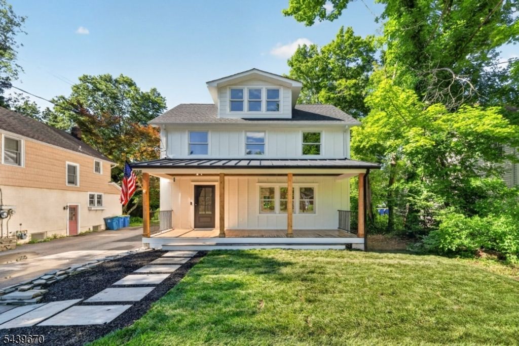129 W Oak St, Bernards Twp., NJ 07920
