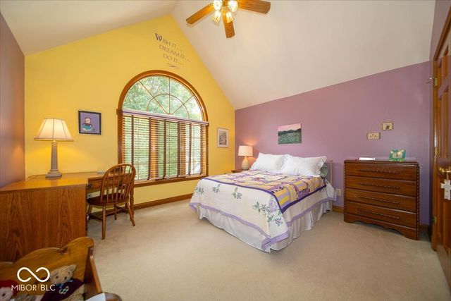 3897 S Woodfield Drive S, New Palestine, IN 46163