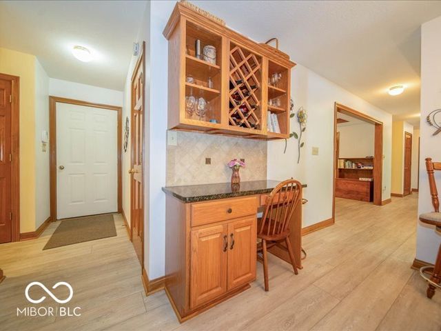3897 S Woodfield Drive S, New Palestine, IN 46163