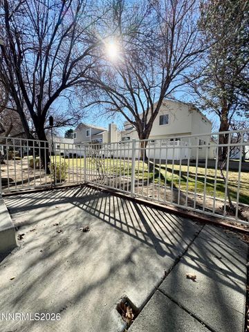 7541 Lighthouse Lane, Reno, NV 89511
