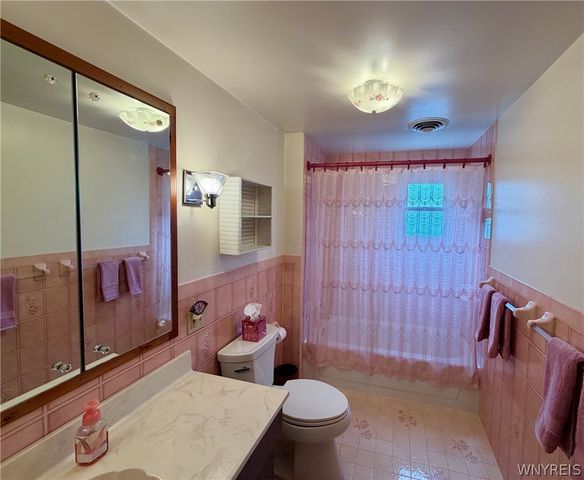 72 Kerr Avenue, Tonawanda, NY 14150