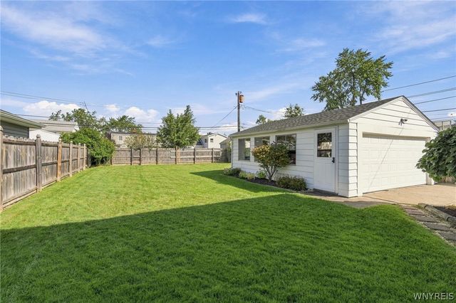 72 Kerr Avenue, Tonawanda, NY 14150