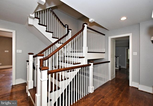 673 SPRING MOUNT RD, Schwenksville, PA 19473