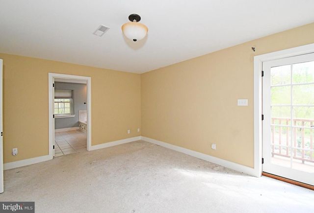 673 SPRING MOUNT RD, Schwenksville, PA 19473