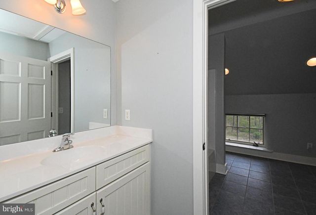 673 SPRING MOUNT RD, Schwenksville, PA 19473