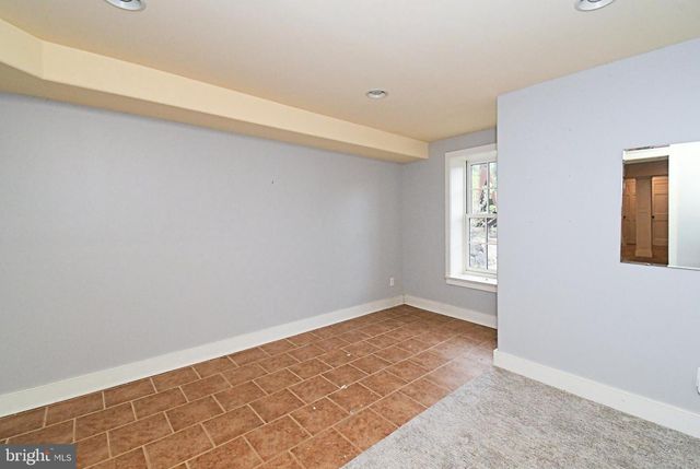 673 SPRING MOUNT RD, Schwenksville, PA 19473