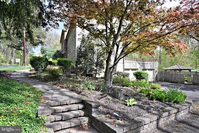 673 SPRING MOUNT RD, Schwenksville, PA 19473