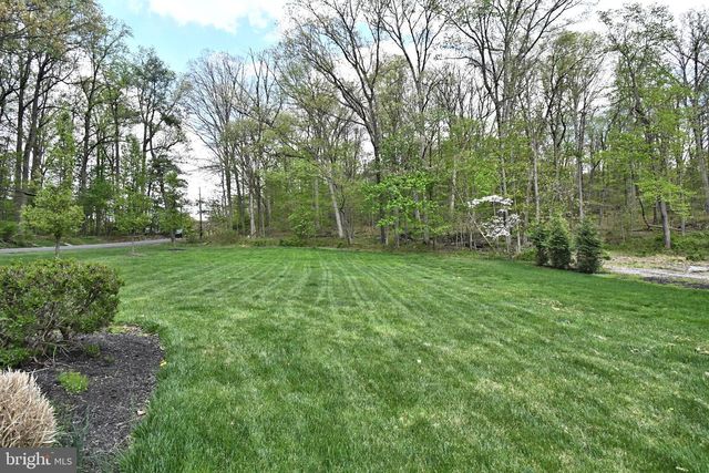 673 SPRING MOUNT RD, Schwenksville, PA 19473