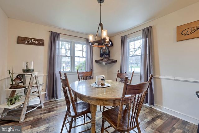 537 S 13TH ST, Columbia, PA 17512