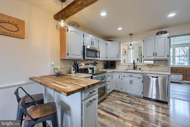 537 S 13TH ST, Columbia, PA 17512