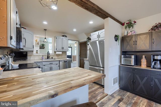 537 S 13TH ST, Columbia, PA 17512