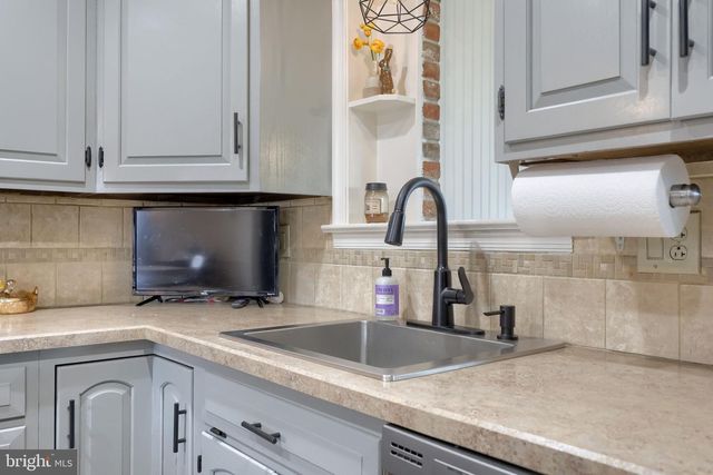 537 S 13TH ST, Columbia, PA 17512