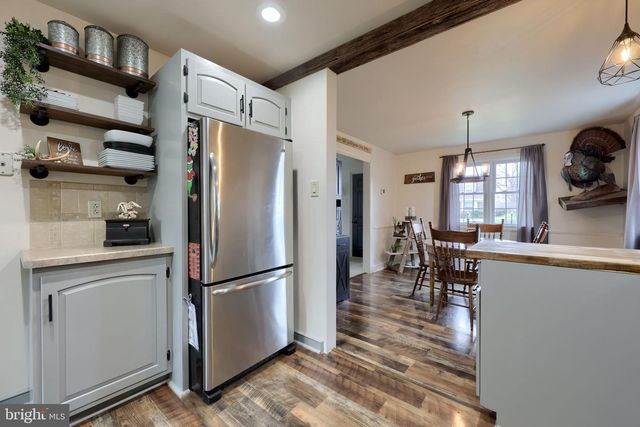 537 S 13TH ST, Columbia, PA 17512