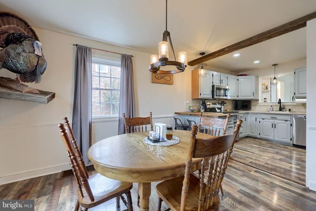 537 S 13TH ST, Columbia, PA 17512