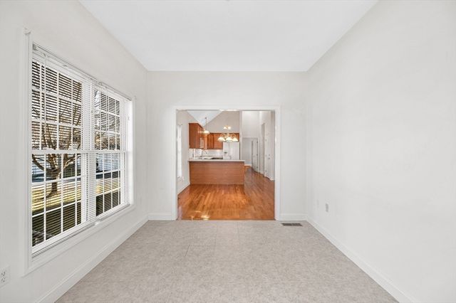 27 Holly Lane 27, Dracut, MA 01826