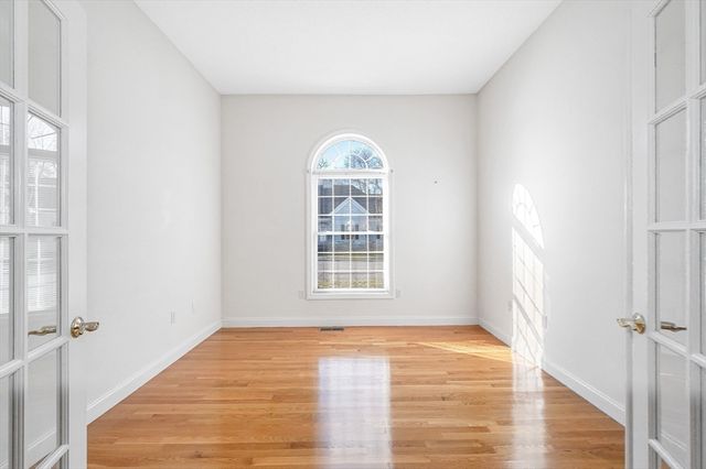 27 Holly Lane 27, Dracut, MA 01826