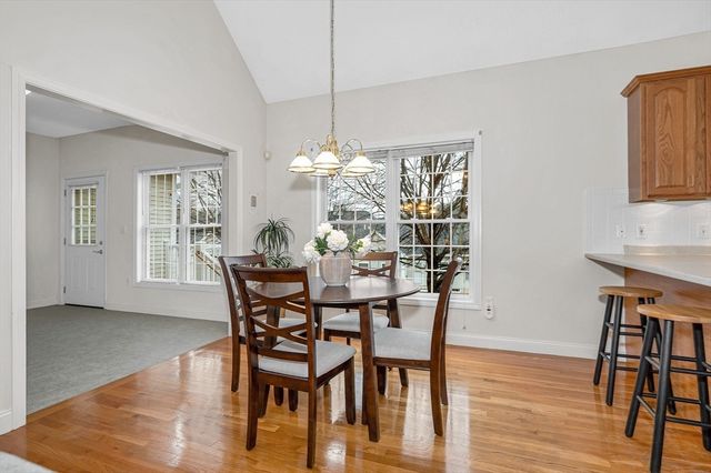 27 Holly Lane 27, Dracut, MA 01826