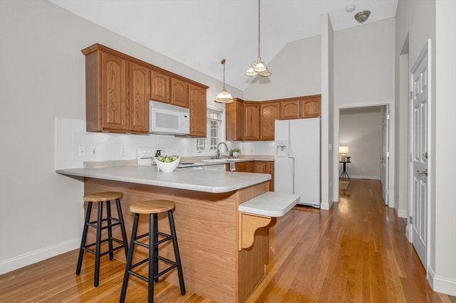 27 Holly Lane 27, Dracut, MA 01826