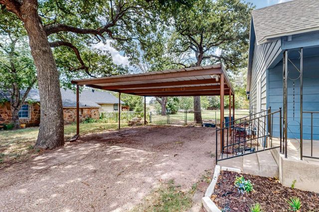 1011 Franklin Street, Weatherford, TX 76086