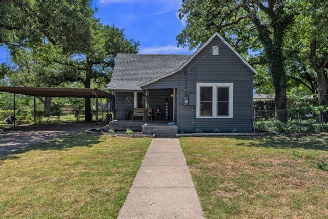1011 Franklin Street, Weatherford, TX 76086