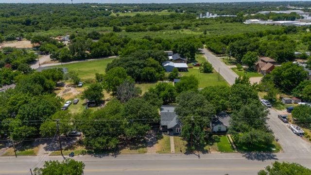 1011 Franklin Street, Weatherford, TX 76086