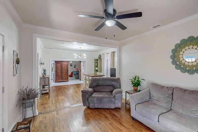 1011 Franklin Street, Weatherford, TX 76086