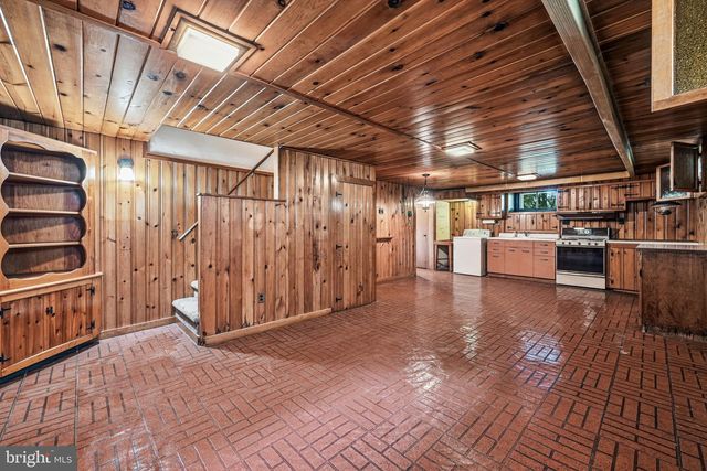 428 PROSPECT RD, Springfield, PA 19064